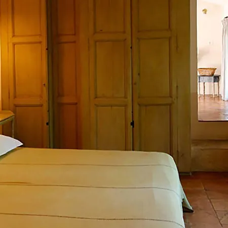 Guest house La Maison Du Village Saint-Remy-de-Provence